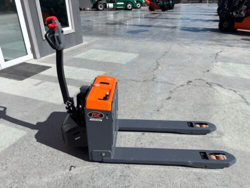 af8ca5df-da43-405e-b82b-588d4da2ce74