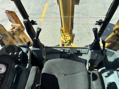 ef7e3331-f8b8-4929-a9de-13f5829da2c8