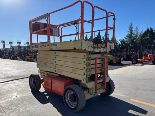 37b467c2-2c80-4c25-b8d4-ff31693c3f4b