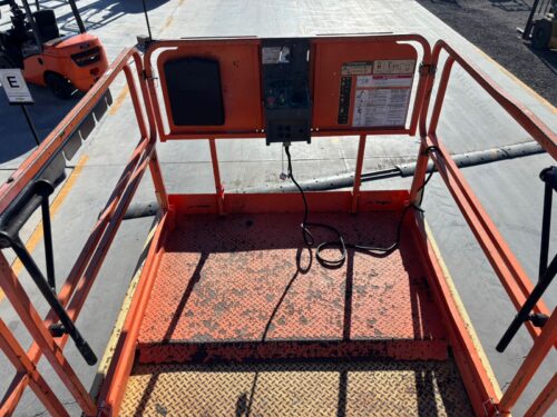 82ab2705-b4f2-4476-9dc5-85b16f496322