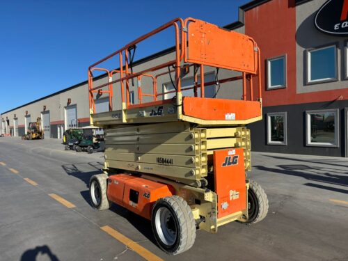 8cb107fa-60d7-4ed3-9266-ff194209fd13