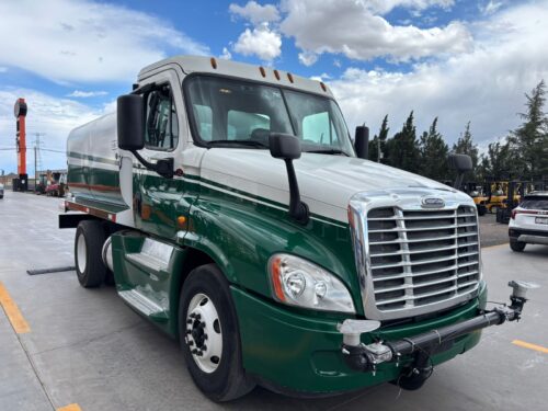 93fbd672-02f7-473e-ad58-a0c41fe0081e