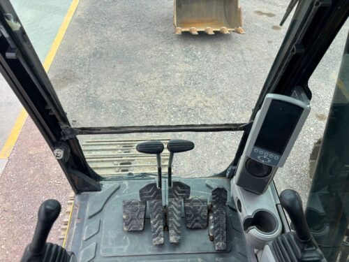 a84c9121-0e20-424e-9045-8bd2f4d808a1